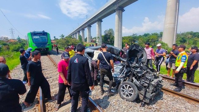 Korban Tewas Kecelakaan Kereta Cepat Bandung 3 Orang