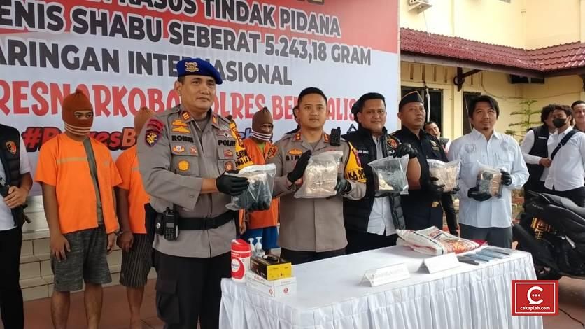 Empat Warga Bengkalis Diamankan Terkait 5 Kg Narkoba