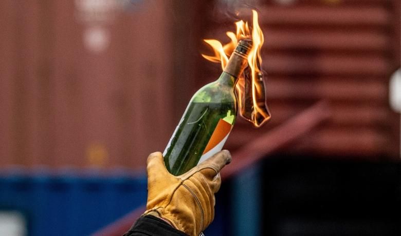Dini Hari Rumah Ketua GP Ansor Dilempar Molotov