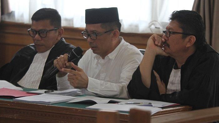 Sampaikan Pledoi, Bupati Nonaktif Meranti M Adil Tersandung Tiga Kasus Korupsi