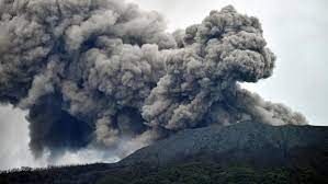 Waspada! Gunung Marapi Sumbar Naik Level Siaga