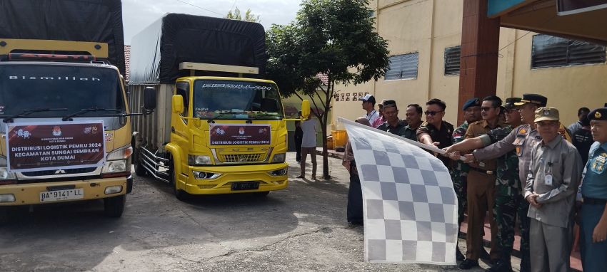 KPU Distribusikan Logistik Pemilu untuk 3 Kelurahan Terjauh