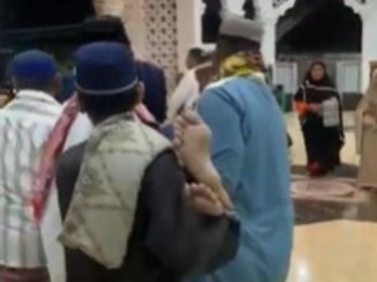 Jamaah Masjid Alhussein Tanjungpinang Meninggal Saat Solat Tarawih
