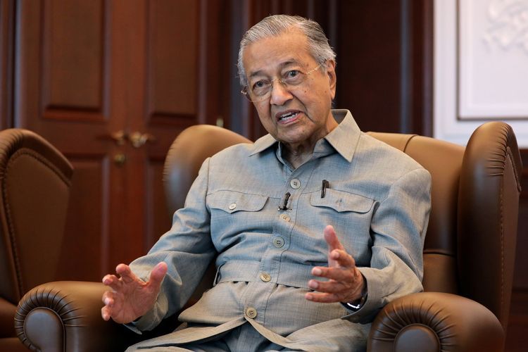 KPK Malaysia Selidiki Kasus Mahathir Mohamad dan 2 Putranya