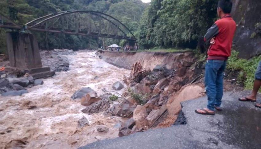 Banjir Bandang di Agam Sumbar, 15 Orang Meninggal