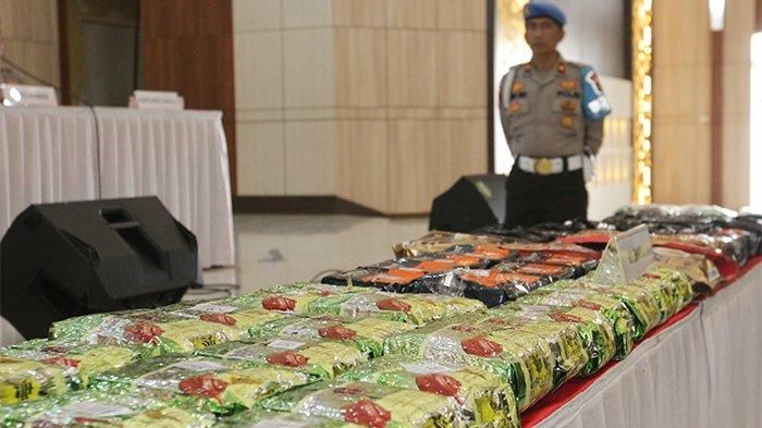 Kurir Narkoba Seberat 64 Kilogram Dituntut Hukuman Mati