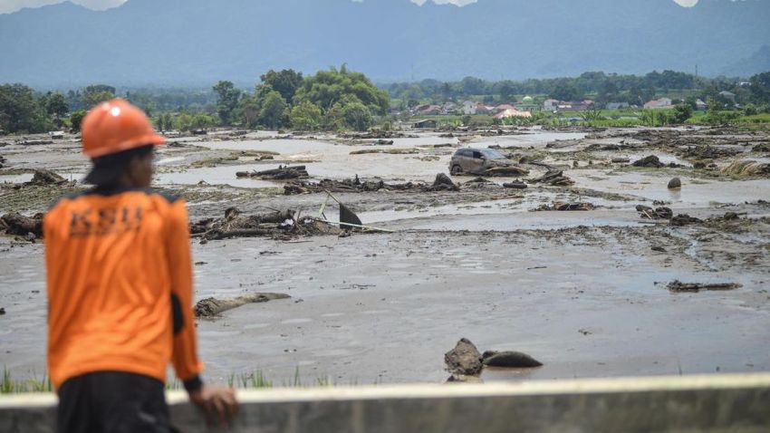 BNPB: Korban Meninggal Banjir Sumbar Jadi 41 Orang