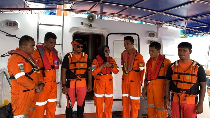 Cuaca Buruk, Warga Bengkalis Penumpang Kapal MV CAS dari Malaysia  Terjatuh ke Laut