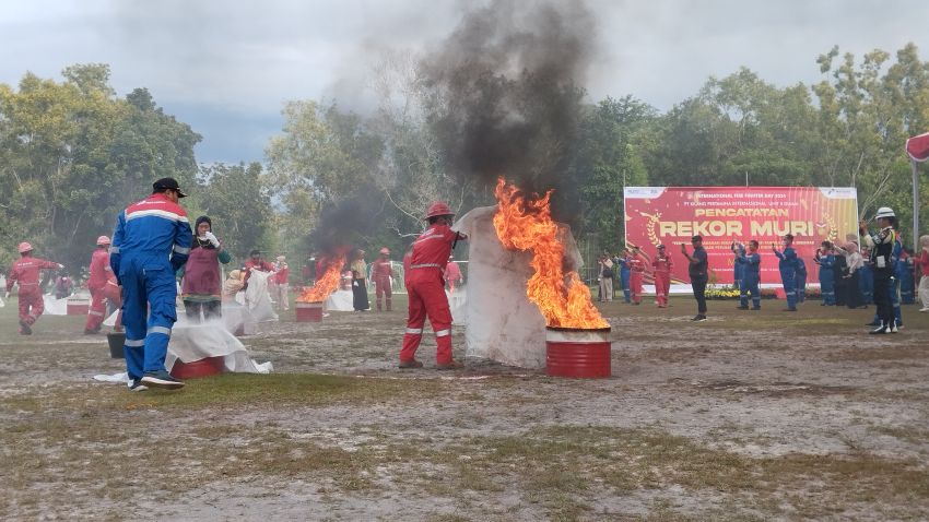 PT KPI Dumai Turunkan 250 Peserta Melakukan  Pemadaman Kebakaran Serentak