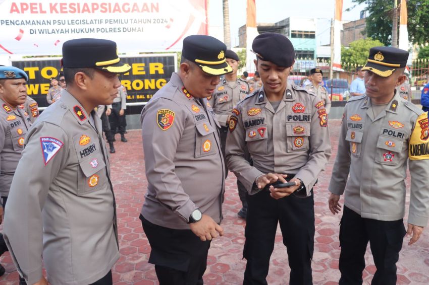 Polres Dumai Razia Judi Online di Ponsel, 1 Personel Diproses