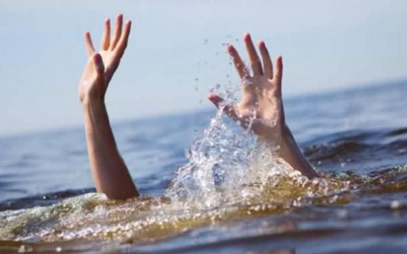 Pulang ke Sumbar, 2 Remaja Tenggelam di Sungai Batang Ulakan