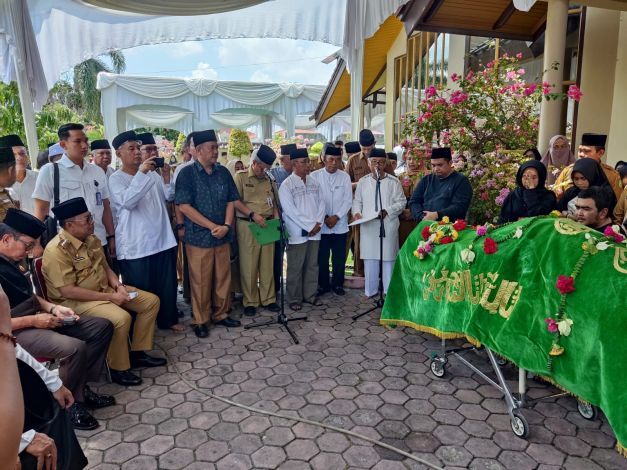 Mantan Sekdaprov Riau Arsyad Rachim Berpulang