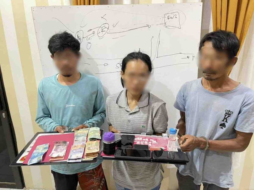 Satu Keluarga Ditangkap Kasus Kepemilikan 1 Paket Besar Narkoba