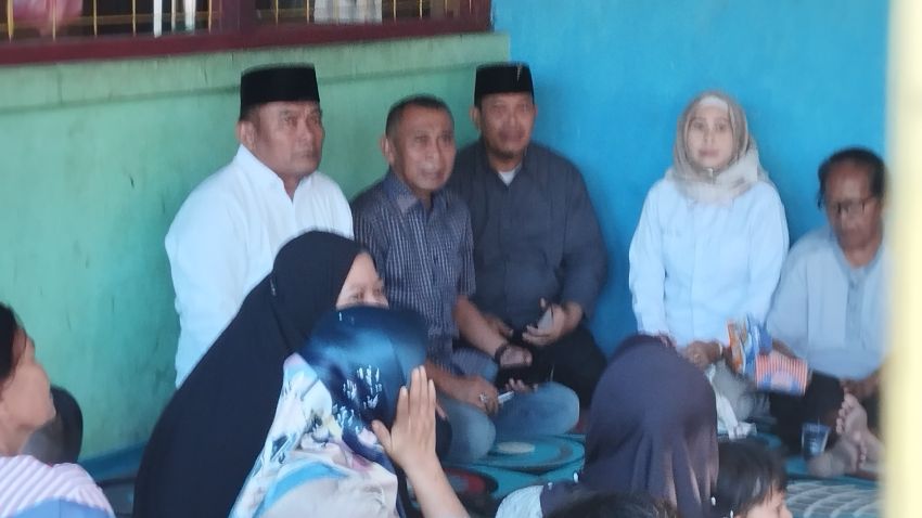 Dihadapan Sugiyarto, Warga Bukit Batrem Minta Kepemimpinan Paisal Dilanjutkan