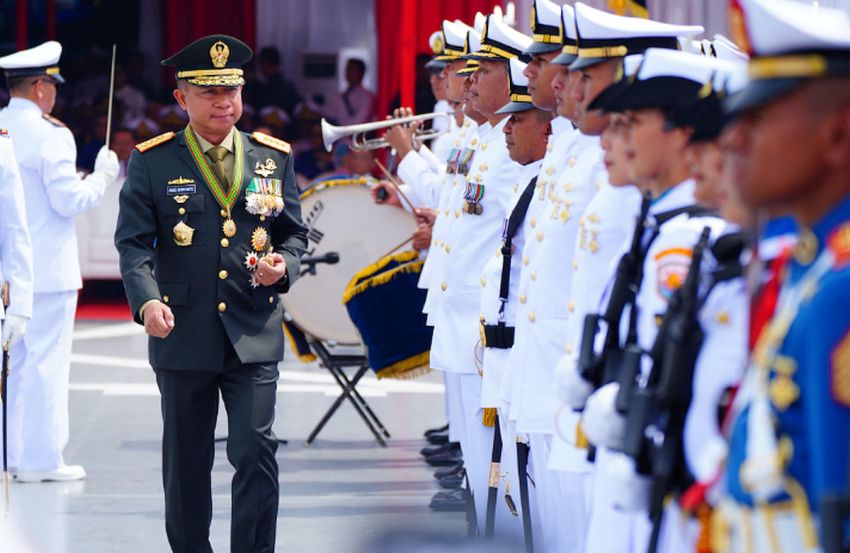 Panglima TNI Pimpin Upacara HUT Ke-79 TNI AL