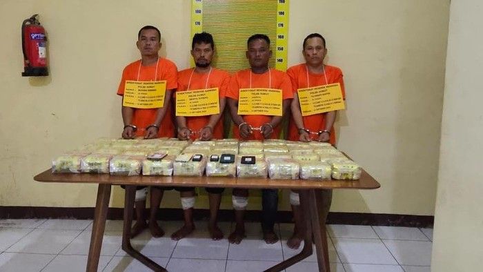 Polisi vs Pengedar 40 Kg Sabu Kejar-kejaran, 4 Pelaku Didor