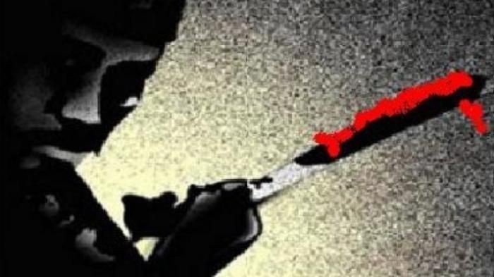 Mabuk Lem, Anak  Bacok Ayah dan Ibu Kandung hingga Kritis