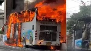 Bus Modifikasi Gas Terbakar , 20 Murid Sekolah dan 3 Guru Terpanggang