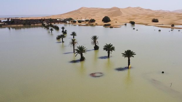 Apakah Kiamat Makin Dekat : Tandanya Gurun Sahara Banjir - Kutub Utara Mencair