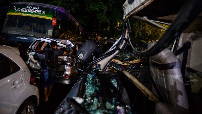 Penuturan Keluarga Korban Kecelakaan Beruntun Tol Cipularang
