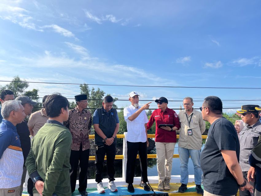 Penuhi Janji Politik, Paisal  Tinjau Rencana Penataan Bantaran Sungai Dumai