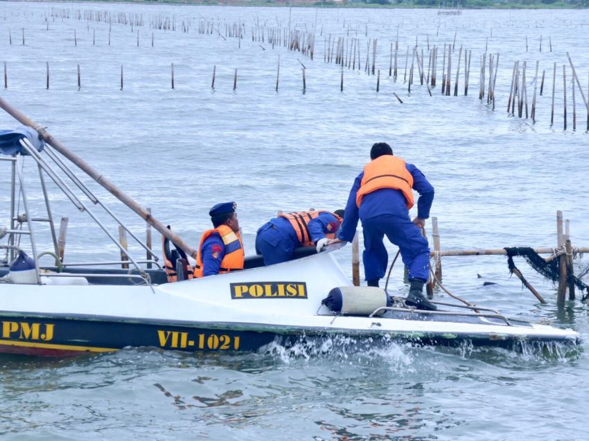 Ditpolairud Bongkar Pagar Laut di Perairan Tangerang, 154 Personel dan 10 Kapal Dikerahkan