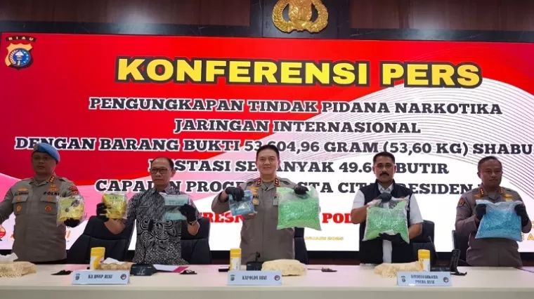 Sepekan Menjabat Dirresnarkoba, Sikat Kepemilikan 53,6 Kg Sabu dan 49.682 Butir Ekstasi di Siak