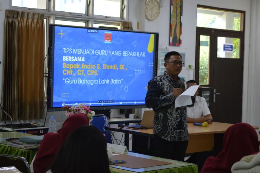 Jelang AASP, SMA Negeri 1 Samarinda Berikan Motivasi Bagi Siswa Kelas XII