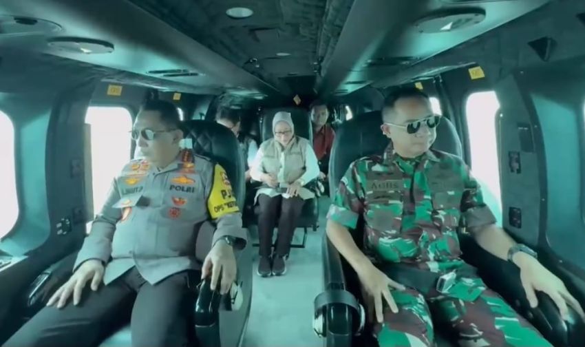 Menko PMK, Kapolri-Panglima TNI Naik Heli Pantau Arus Mudik di Pelabuhan Merak