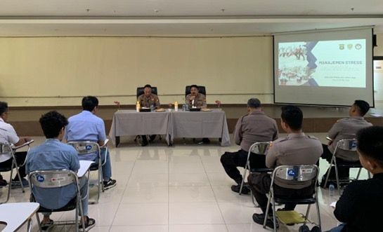 Bagpsi Ro SDM Polda Metro Jaya Gelar Program Beyond Trust Presisi Melalui Gerakan Manajemen Stres