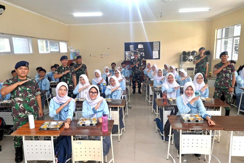 SPPG Lanud Husein Sastranegara Distribusikan Lebih dari 219.000 Paket Makan Bergizi Gratis