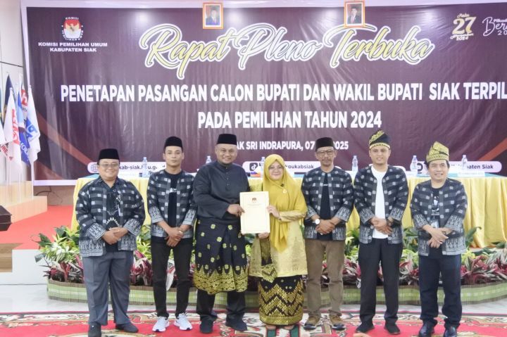 KPU Tetapkan Afni-Syamsurizal Sebagai Bupati dan Wabup Siak Terpilih