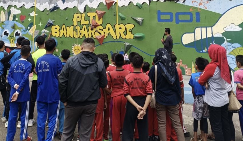 Siswa SD Ketagihan Manjat pada Kegiatan Banjarsari Climbing Exibition 2025