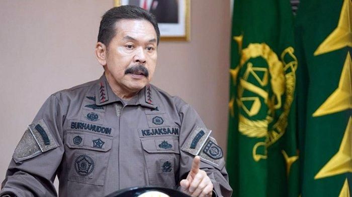 Untuk Penyegaran, Kejagung Mutasi Wakajati Riau, dan Kepala  Kejaksaan