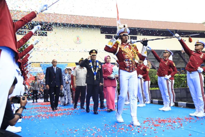 Gelar Pengantar Tugas Mantan Wakapolri, Kapolri: Terima Kasih Komjen Dofiri