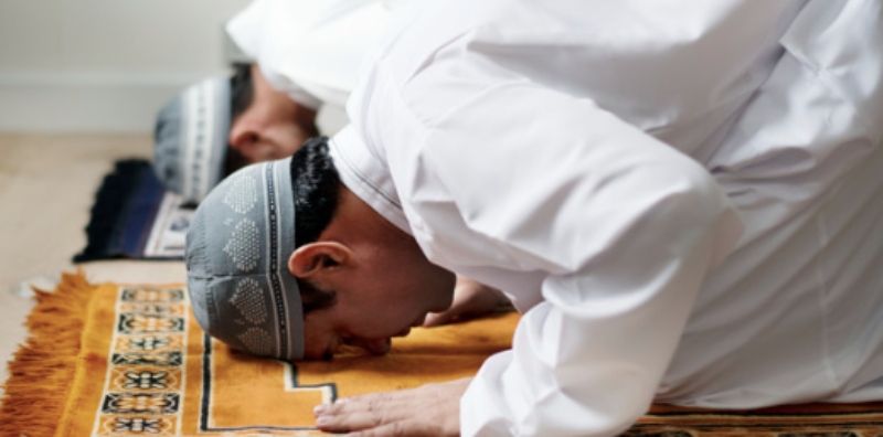 Apakah Sah Salat Tidak Sujud Sahwi Karena Lupa Rakaat?