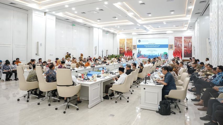 Pemerintah Siapkan Kartu Kesejahteraan dan Kartu Usaha Afirmatif