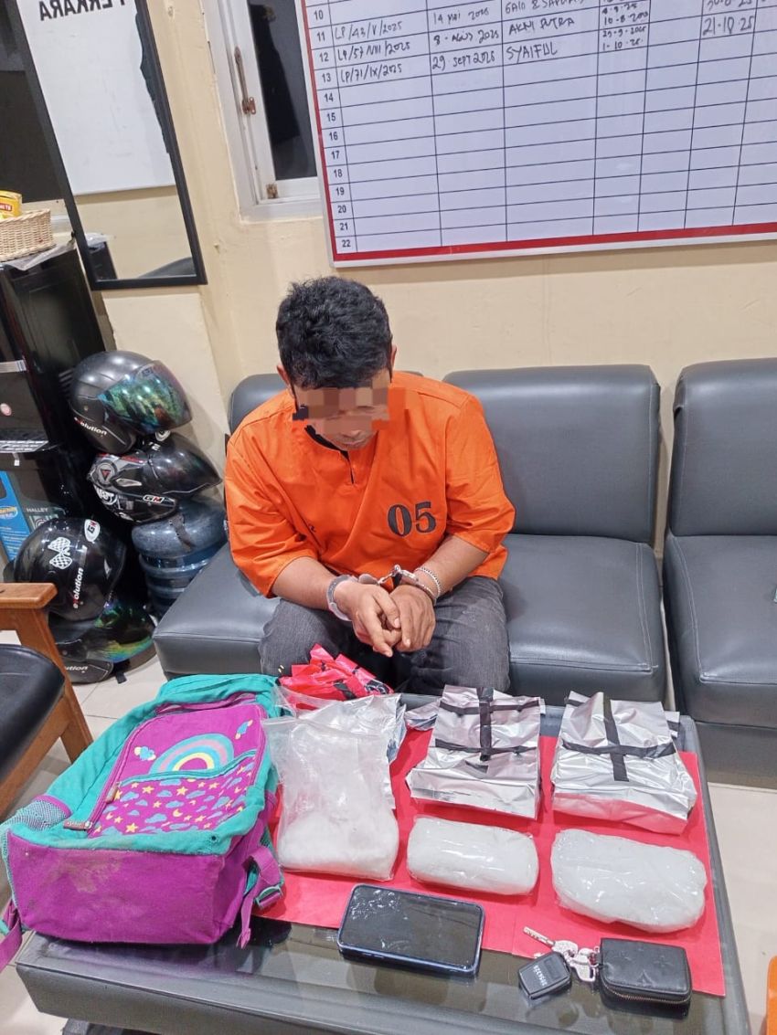 Toyota Agya BM 1813 NG Selundupkan Sabu 1,5 Kg Lewat Tol Pekanbaru-Dumai