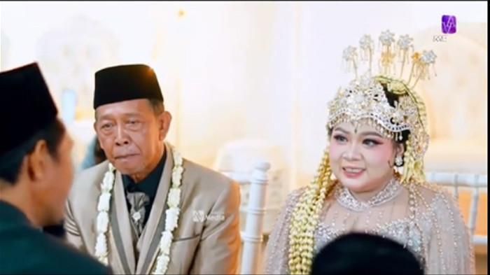 Usai Malam Pertama, Kakek Tarman Tinggalkan Cek Palsu Rp3 Miliar, Bawa Kabur Motor Mertua