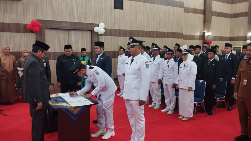 Pelantikan Gelombang ke-2, 57 Pejabat Eselon III dan IV Pemko Dumai Dilantik, Ini Namanya