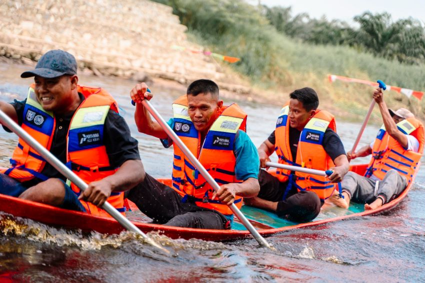 Dorong  Ekonomi Lokal, PHR Dukung Pacu Sampan di Bengkalis