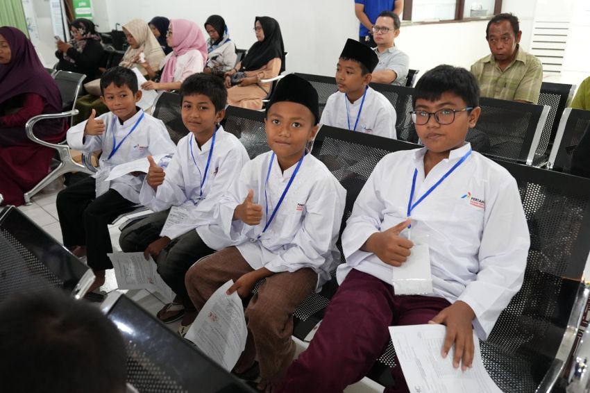 Ukir Senyum  di HUT ke-68, Pertamina Gelar Khitanan Massal Gratis