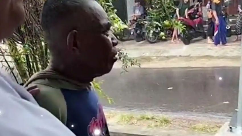 Sedang Mencari Rumput Samuji Diumumkan Meninggal Melalui Corong Masjid