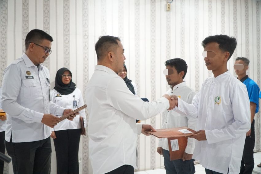 65 Warga Binaan Rutan Dumai Terima Remisi Pengurangan Masa Tahanan antara 15 s/d 1 Bulan