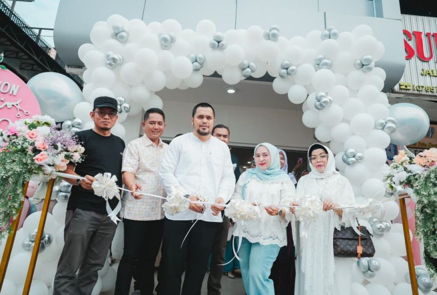 Schon Shop Dumai Butik Spesialis Outfit Wanita Kekinian Buka Gerai Baru, Siapkan Hadiah Motor Listrik