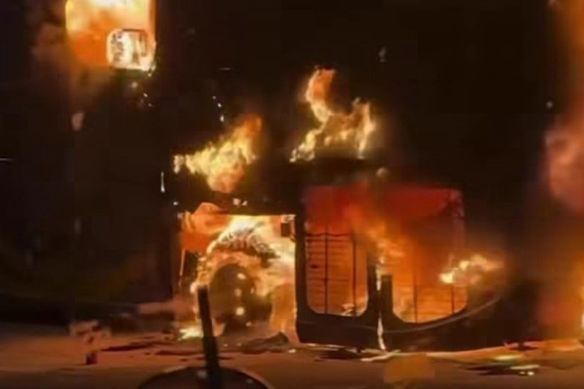 Bus Jamaah Umrah Indonesia Terbakar, Barang Bawaan tak Bisa Diselamatkan