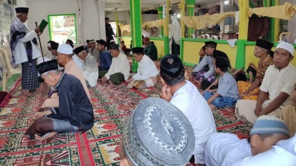 Hari Ini, Tarekat Naqsabandiyah Padang Rayakan Idul Fitri Besok