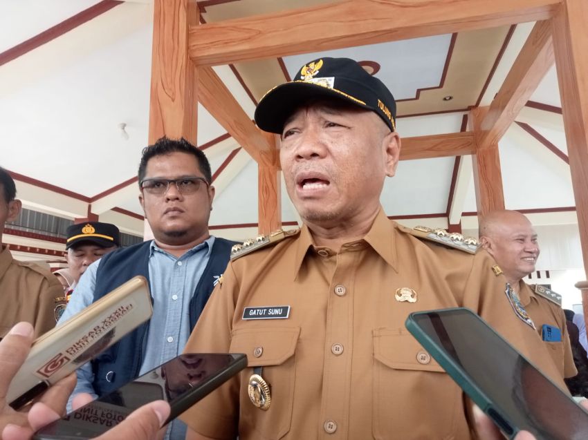 Bupati Tulungagung Kena OT KPK Digiring ke Gedung Merah Putih