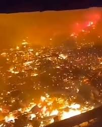 Kampung Terapung Bahagia di Malaysia Terbakar, 1000 Rumah Tinggal Puing-puing