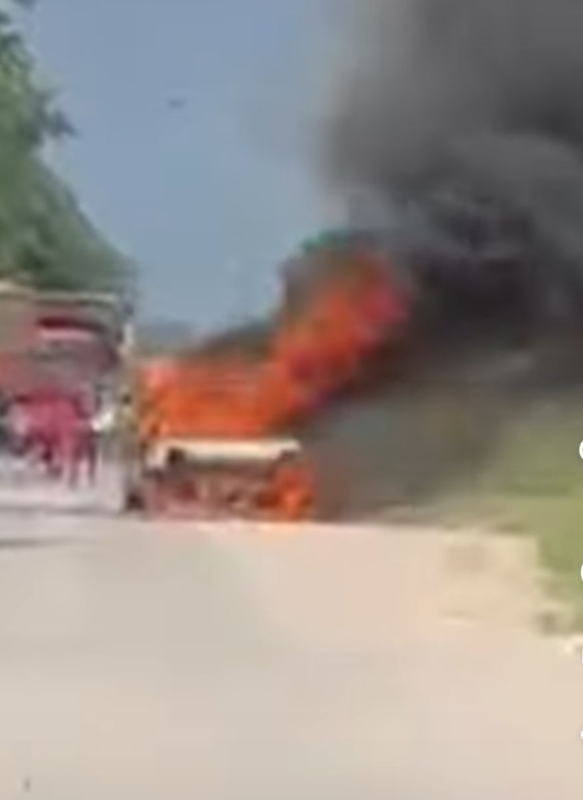 Saat Dikendarai Mobil Nissan XTrail Terbakar di Dumai